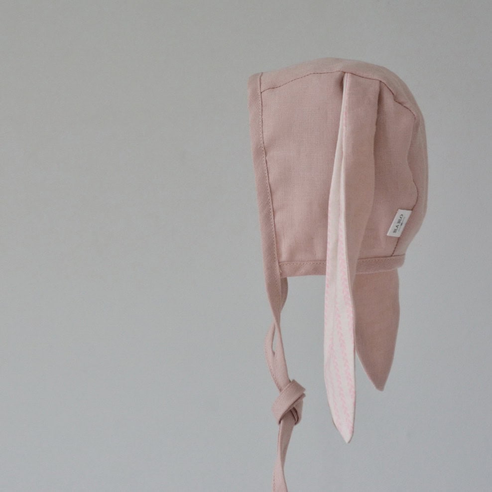 Garland Pink Rabbit 1