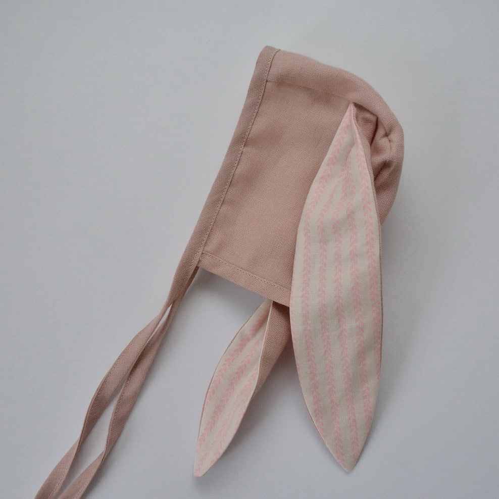 Garland Pink Rabbit 2